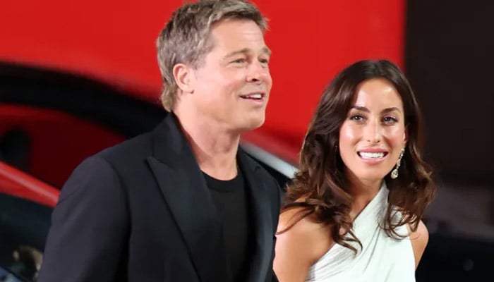 Brad Pitt and Ines de Ramon has been dating for two years