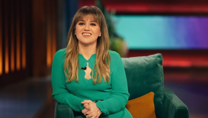 Kelly Clarkson reveals secret to relating to her guests and audience