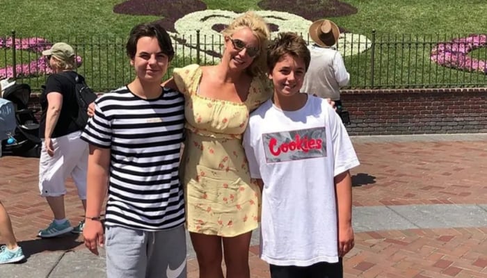 Britney Spears wishes sons happy birthday