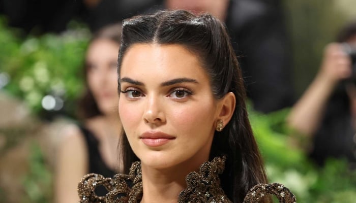 Kendall Jenner amazes fans with hair transformation at Milan Fashion Week