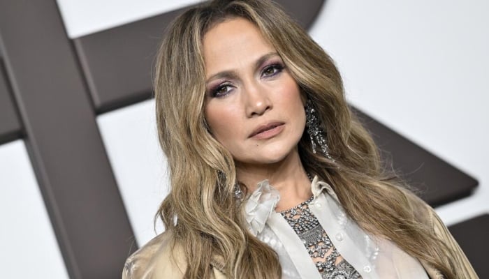 Jennifer Lopez’s, Sean ‘Diddy’ pictures resurface as he faces ongoing allegations