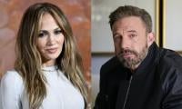 Jennifer Lopez Sends Fans Wild With Romantic Gesture Amid Split With Ben Affleck