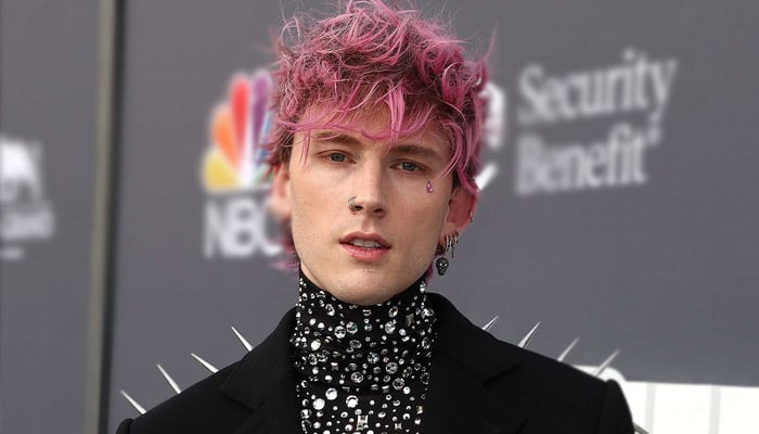 Machine Gun Kelly reveals a life-changing perspective that led him to embark on the journey of sobriety