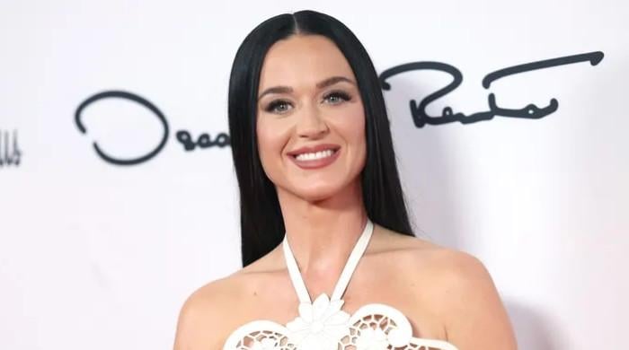 Katy Perry shares unconventional egg-cracking method in hilarious video