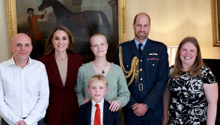 Prince William takes on key royal duty as Kate Middleton returns