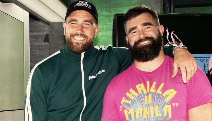 O relacionamento de Travis Kelce aumenta o sucesso do podcast, admitem os irmãos