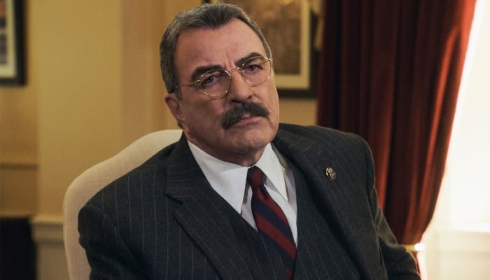 Tom Selleck frustrasi atas pembatalan Blue Bloods oleh CBS