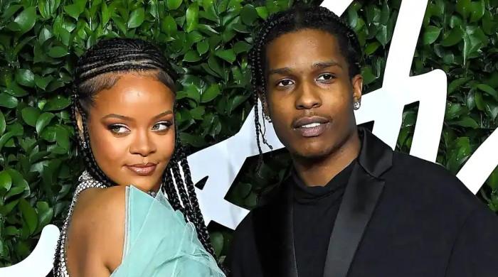 Rihanna نے A$AP Rocky کی 36ویں سالگرہ کو رومانوی ڈنر ڈیٹ کے ساتھ منایا