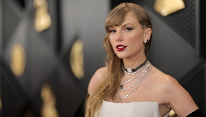 Taylor Swift dethrones Rihanna as richest female musician