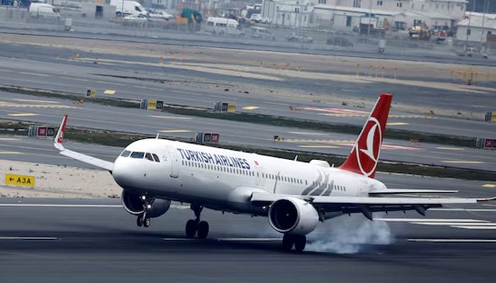 A Turkish Airlines Airbus A321neo plane lands at Istanbul Airport, Turkey, April 6, 2019. — Reuters