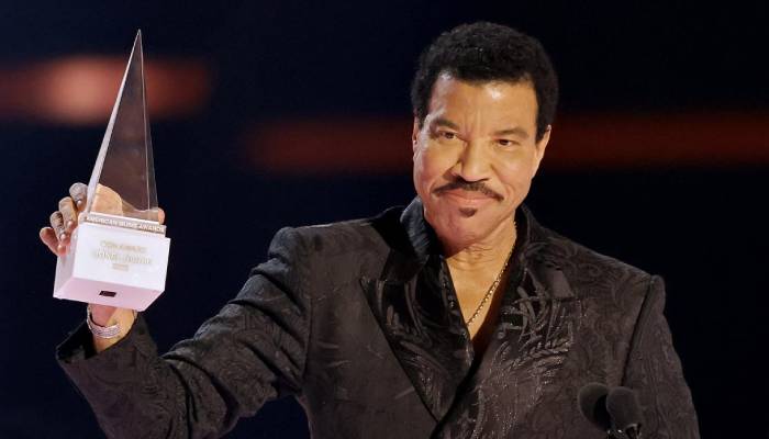 Lionel Richie to release tell-all memoir in 2025