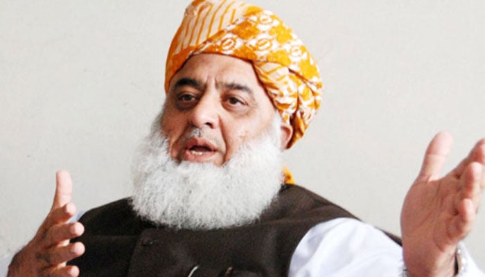 Jamiat Ulema-e-Islam (JUI-F) Chief Maulana Fazlur Rehman addresses a press conference. — Radio Pakistan