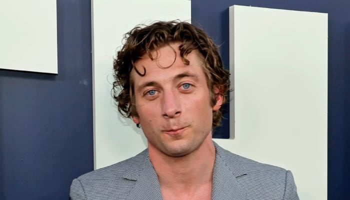 Jeremy Allen Whites womanizing ways caught up with him