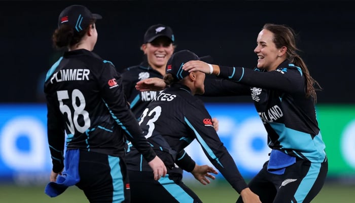 New Zealands team celebrates wicket against Pakistan during the Womens T20 World Cup 2024 at Dubai International Stadium on October 14, 2024. — ICC