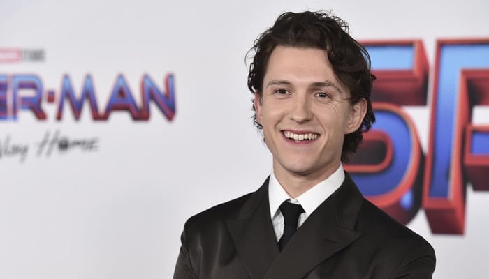 Tom Holland embraces alcohol-free movement to achieve sobriety