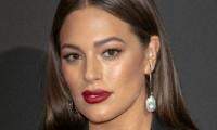 Ashley Graham Flaunts Her Curves At The Victoria’s Secret Show