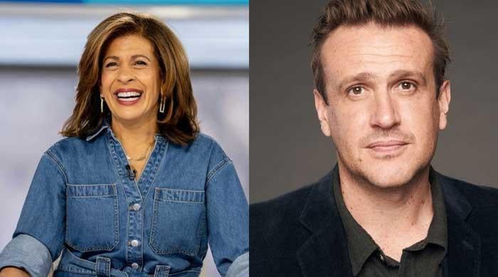 Jason Segel’s kind compliment moves Hoda Kotb to tears