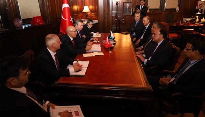 Finance Minister Muhammad Aurangzeb and Turkiyes Treasury and Finance Minister Mehmet Şimşek hold meeting on sidelines of the World Bank-IMF Annual Meetings in Washington DC on October 23, 2024. — Ministry of Finance