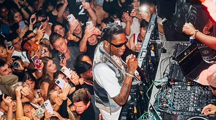 Travis Scott hosts epic Melbourne afterparty with fans post-concert