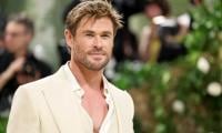 Chris Hemsworth In Talks To Lead As Disney, Paul King’s New ‘Prince Charming’