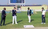 England Win Toss, Opt To Bat In Test Series-decider Against Pakistan