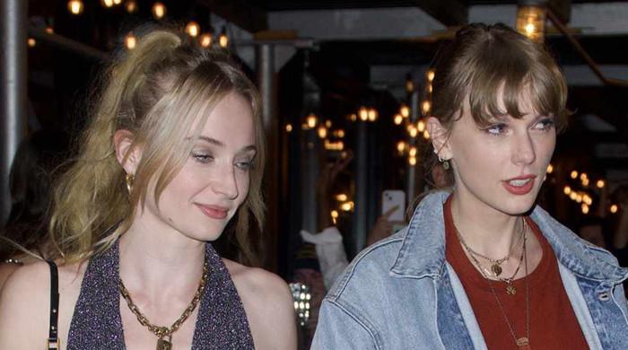 Sophie Turner shows support for pal Taylor Swift by sweet gesture