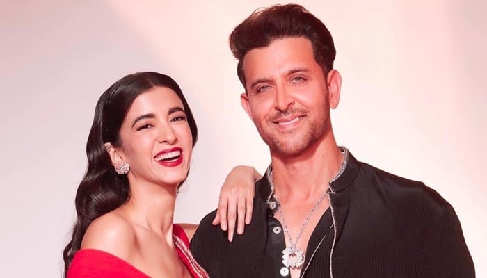 Hrithik Roshan showers love on Saba Azad as she celebrates new milestone