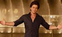 Shah Rukh Khan Wraps Up Birthday 'thanking' Fans With Iconic Pose 