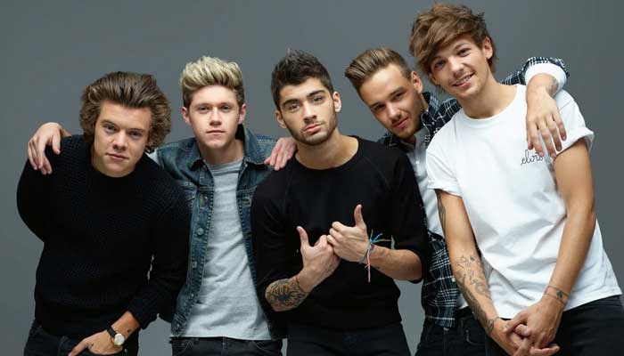 One Direction members may pay a musical tribute to the Teardrops singer