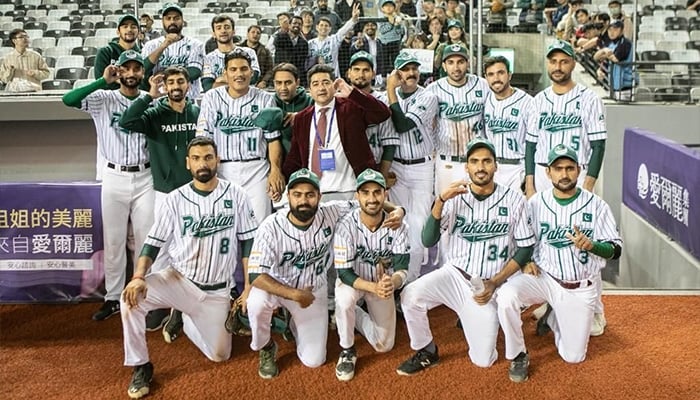 Pakistan baseball team pose for a group photo. — Reporter