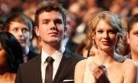 Taylor Swift’s Brother Austin Shows True ‘gentleman’ Gesture At Eras Tour Concert