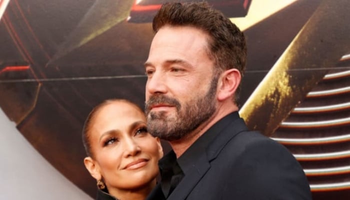 Why Jennifer Lopez cant seem to let go of Ben Affleck