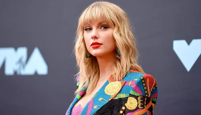 Taylor Swift attends Travis Kelces game amid the brief Eras Tour break