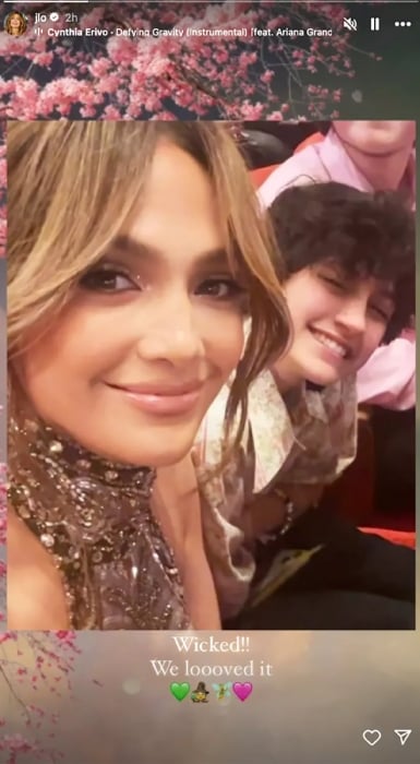 Jennifer Lopez enjoys quality time with daughter Emme at Wicked premiere