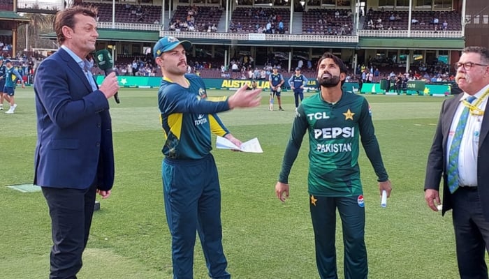 Pakistans Mohammad Rizwan and Australias Josh Inglis at the toss. — X/@TheRealPCB_Live