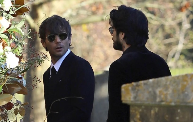 Zayn and Louis were seen interacting with each other outside the church.