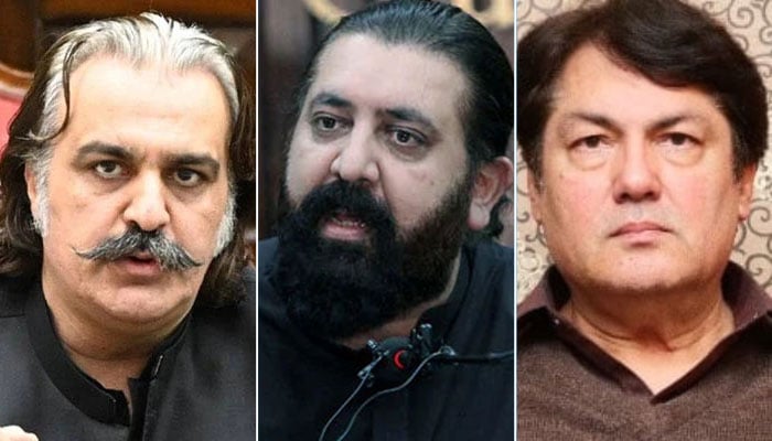 Khyber Pakhtunkhwa Chief Minister Ali Amin Gandapur (Left), Pakistan Tehreek-e-Insaf (PTI) spokesperson Sheikh Waqas Akram (Centre) and KP government spokesperson Muhammad Ali Saif. X/@GovernmentKP/PPI/KP government website