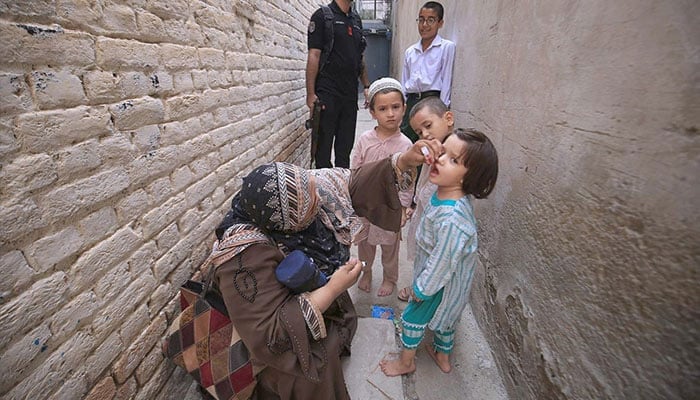 Pakistan's polio tally hits 52