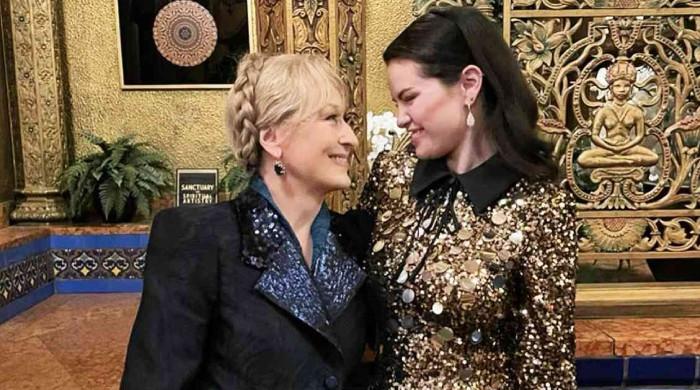 Selena Gomez expresses gratitude to Meryl Streep during ‘Emilia Pérez’ event