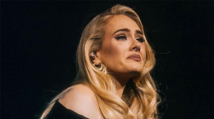 Adele reveals ‘worst year of her life’ during tearful Vegas farewell performance