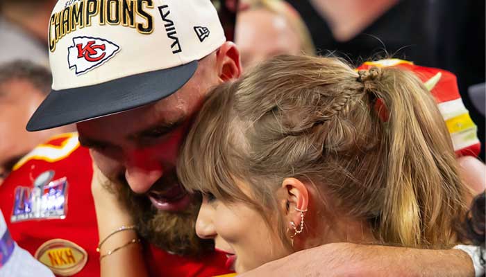 Taylor Swift fans goes wild after Travis Kelce steps out in new look