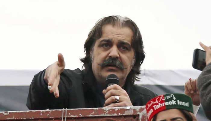 KP CM Ali Amin Gandapur addresses Pakistan Tehreek-e-Insaf (PTI) supporters at a protest demonstration against alleged rigging in general elections at the Ring road in Peshawar on Sunday, March 10, 2024. — PPI