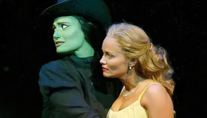 The  OG Glinda and Elphaba had a fun cameo in Wicked movie