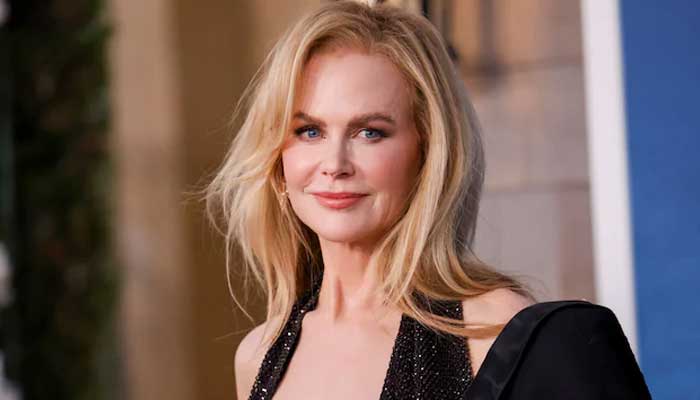 Nicole Kidman is looking to reconcile with her broken family amidst grief