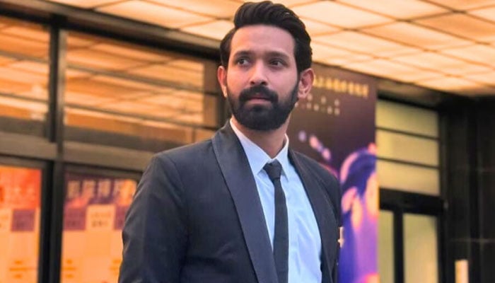 Vikrant Massey says his retirement post has been misinterpreted