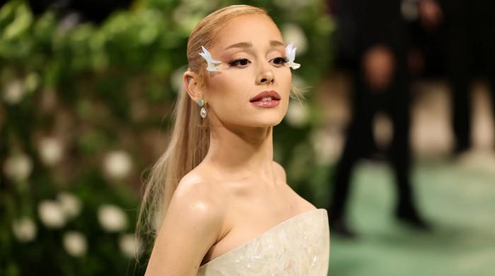 Ariana Grande triggers large debates over ‘queer’ Wicked comment