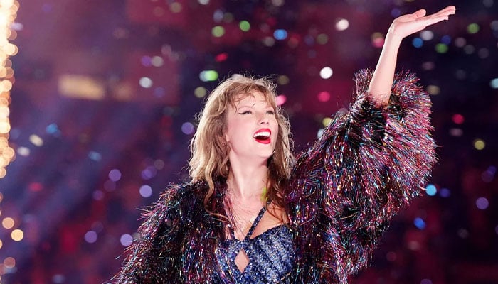 Taylor Swift performed her final show in Vancouver on December 8th