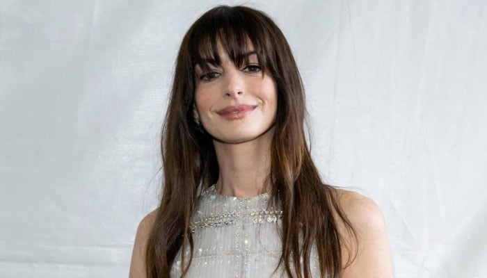 Anne Hathaway admits lacking confidence in her 20s