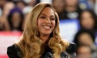 Beyoncé Gets Support From Former Bandmate Amid Jay-Z Child Rape Claims