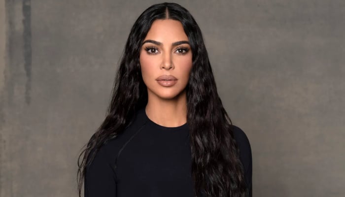 Kim Kardashian quietly steps back into secret dating game